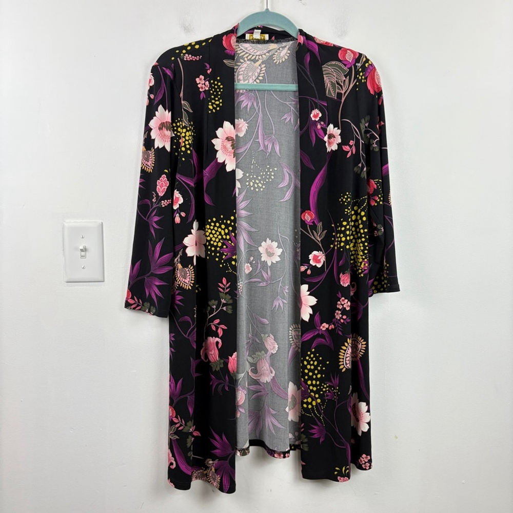 Laura Stretchy Black and Pink Floral Robe Kimono